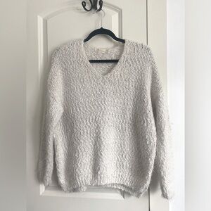Altar’d State side XS/S Cozy White Knit Sweater